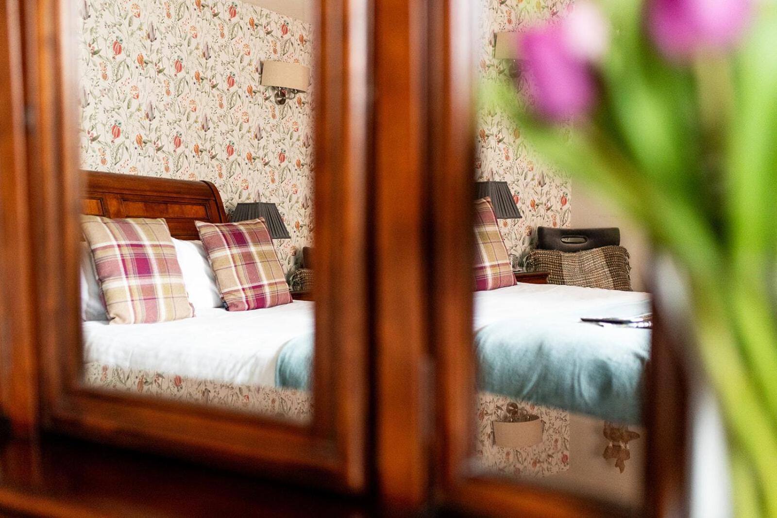 The Boot Inn Burton-upon-Trent Room photo